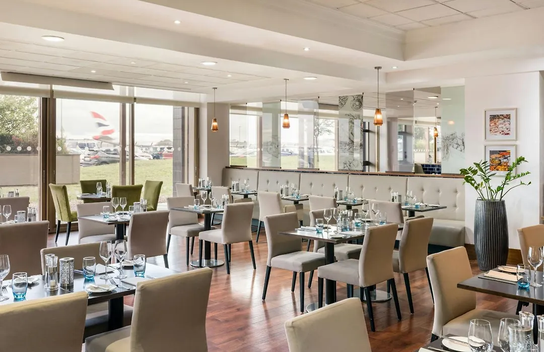 Renaissance London Heathrow Hotel-1